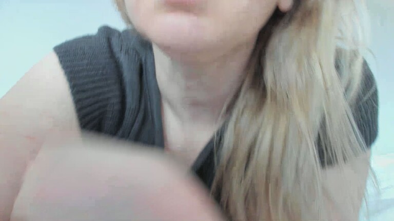 XxSweety_GirlxX's Streamate show and profile