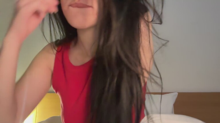 ZaraHartUK's Streamate show and profile