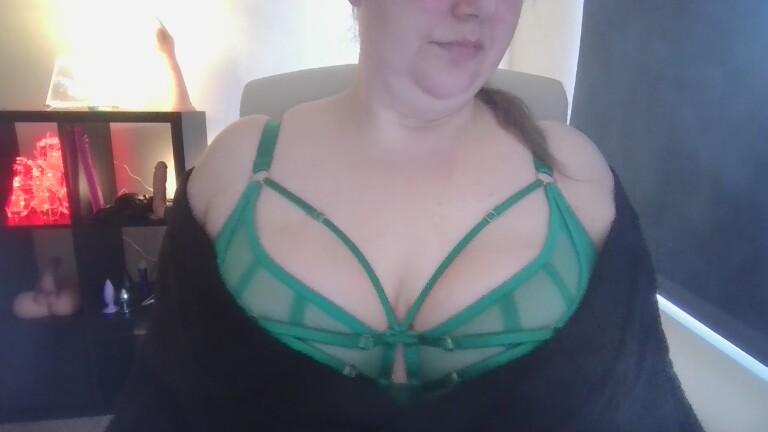 SirenNyx's Streamate show and profile