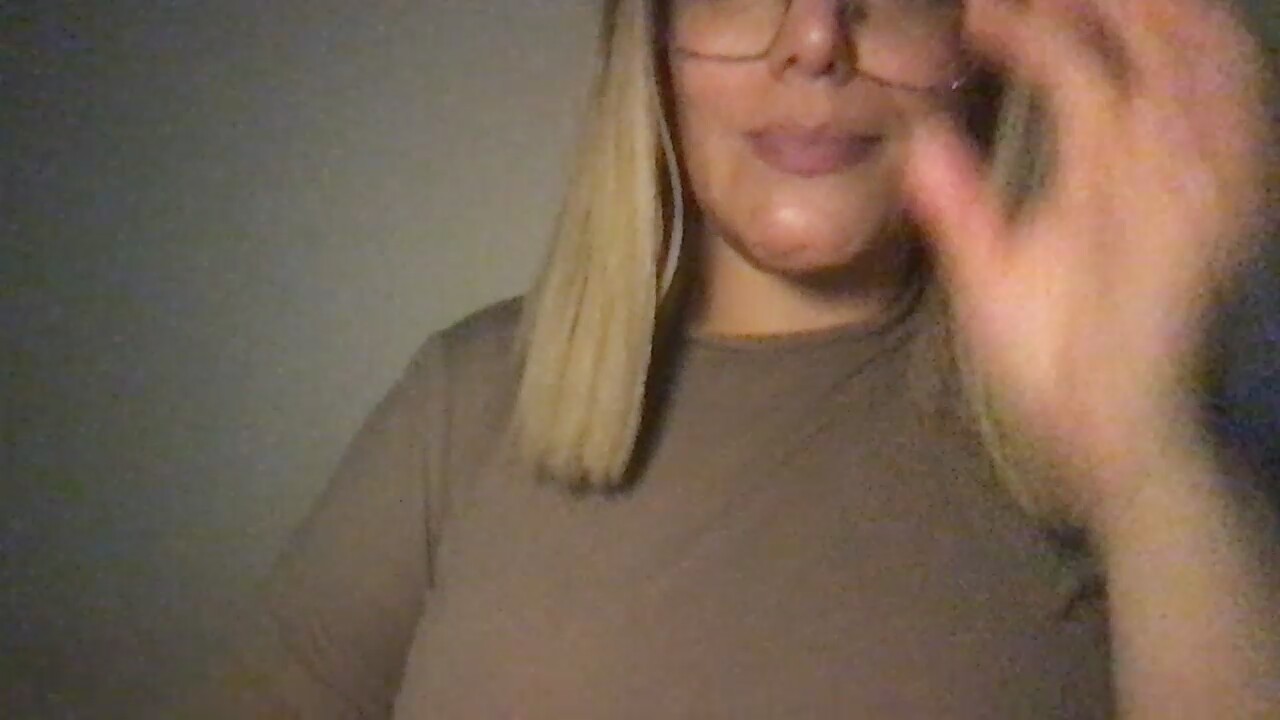 MistressLouUK