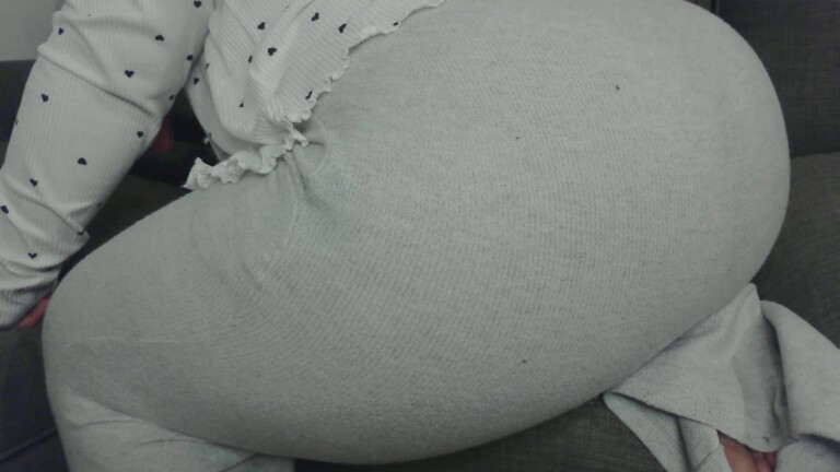 LilMissLaylah's Streamate show and profile